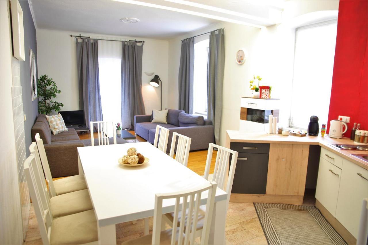 Spacious Apartment In The Heart Of Innsbruck Zewnętrze zdjęcie